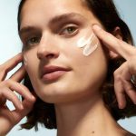 ⁦URBAN NATURAL COLOR HIGH INTENSITY SPF 50+  50 ml⁩ - الصورة ⁦2⁩