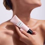 ⁦THE NECK &amp DÉCOLLETÉ CREAM 50ml⁩ - الصورة ⁦2⁩